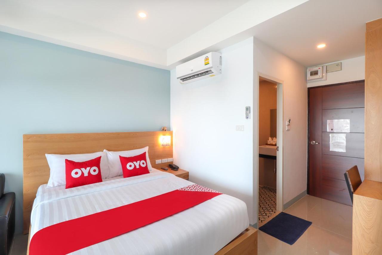 Oyo 374 Room Lanna Hotel Чіангмай Екстер'єр фото
